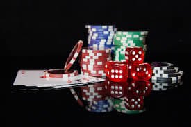 Màn hình game bắn cá đổi thưởng qq886 với cá lớn và jackpot